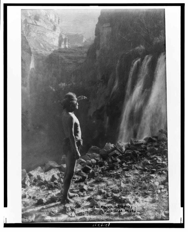 Black and white picture showing Havasupai man from 1911